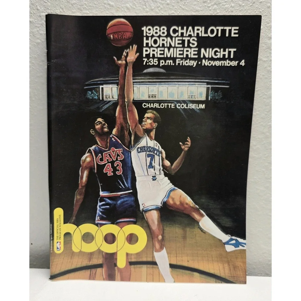 1988 Charlotte Hornets Premiere Night Hoops Magazine Program 11/04/1988